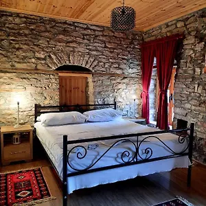 Stone 1850 Gasthuis Gjirokastër