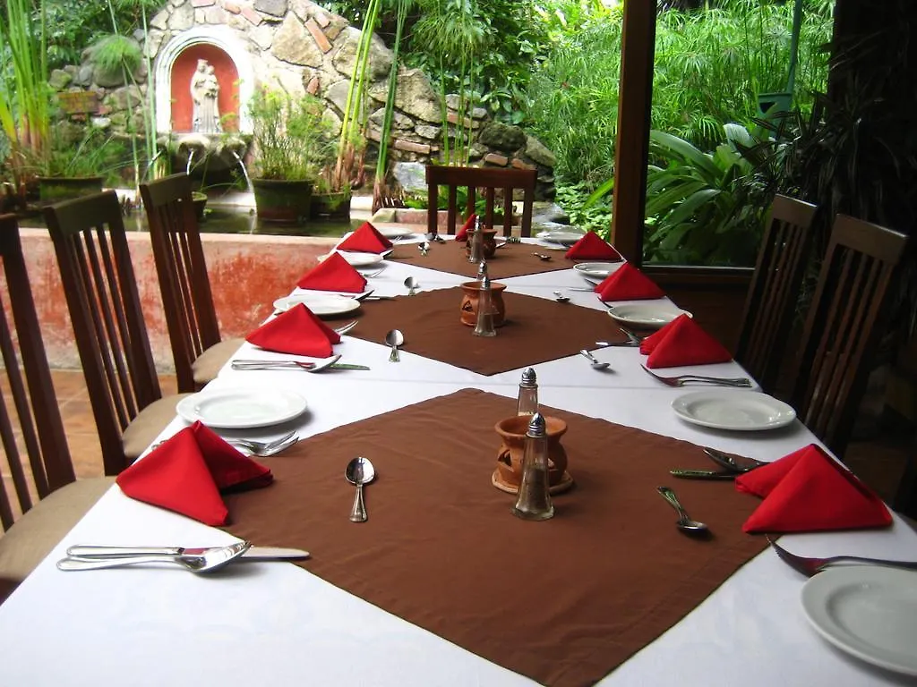 Hotel Las Farolas Antigua