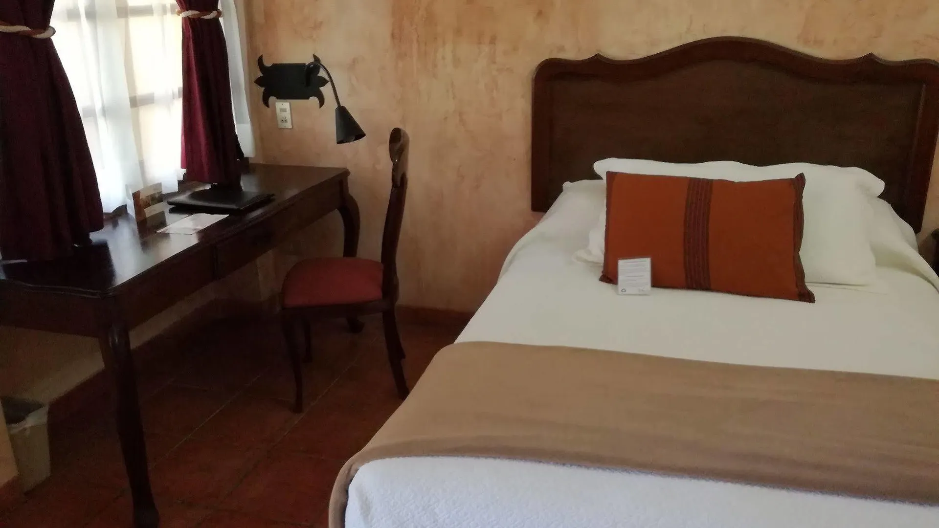 Hotel Las Farolas Antigua Guatemala