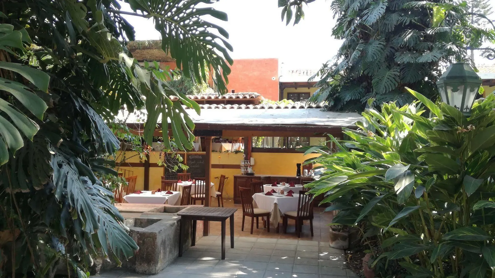 Hotel Las Farolas Antigua